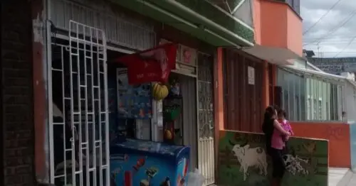SUPERMERCADO Y FAMA LOS PAISAS LA ESPERANZA SUR SUPERMERCADO Y FAMA LOS PAISAS LA ESPERANZA SUR